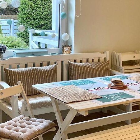 Szary Domek Apartamenty Ustka Esterno foto