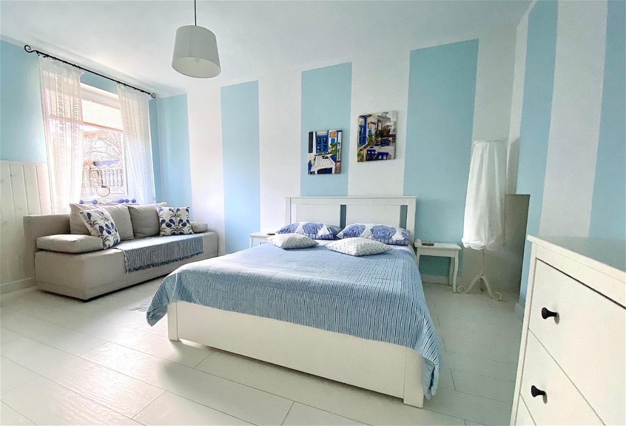 Szary Domek Apartamenty Ustka Esterno foto