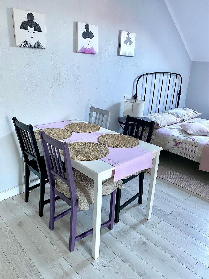 Szary Domek Apartamenty Ustka Esterno foto
